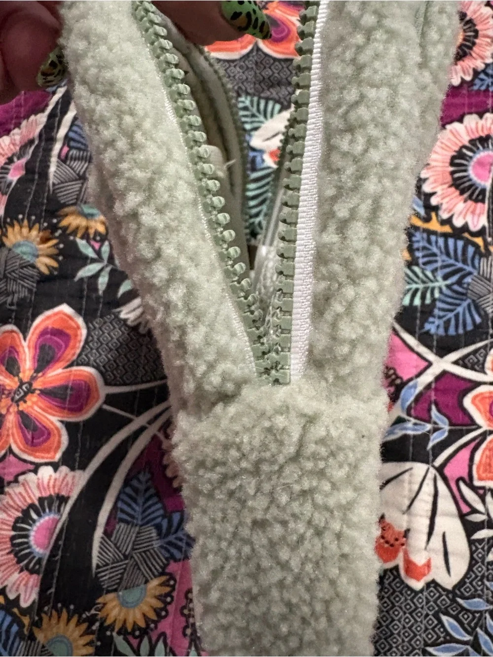 Thread brand Women’s Light Sage Sherpa Crossbody Bag